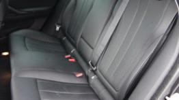 BMW X6 F16 xDrive30d 258KM - galeria redakcyjna - tylna kanapa