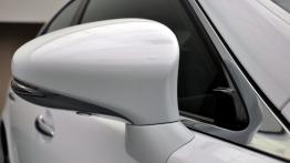 Lexus LS IV Facelifting - galeria redakcyjna - prawe lusterko zewnętrzne, przód