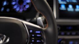 Hyundai Sonata YF Facelifting Sport 2.0T (2015) - manetka zmiany biegów pod kierownicą