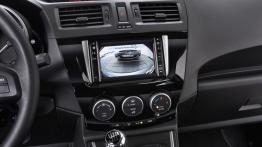 Mazda 5 (2013) - radio/cd/panel lcd