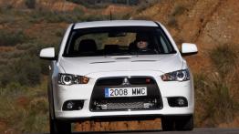 Mitsubishi Lancer Ralliart Sportback - widok z przodu