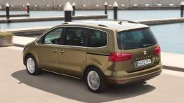 Seat Alhambra 2011 - lewy bok