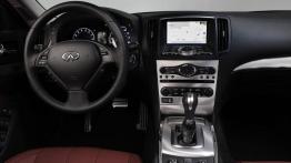 Infiniti G Cabrio IPL - kokpit