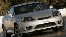 Hyundai Coupe 2005 - widok z przodu