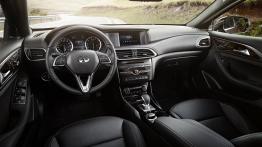 Infiniti QX30 (2016) - pełny panel przedni