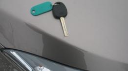 Hyundai i20 Hatchback 5d Facelifting 1.2 DOHC 85KM - galeria redakcyjna - maska zamknięta