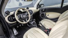 Smart fortwo III (2015) - pełny panel przedni