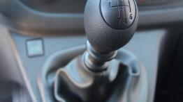 Opel Vivaro II 1.6 CDTI - galeria redakcyjna - skrzynia biegów