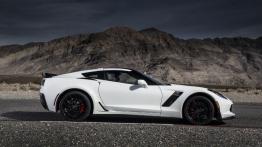 Chevrolet Corvette C7 Z06 Coupe (2015) - prawy bok