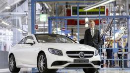Mercedes klasy S Coupe (2014) - taśma produkcyjna