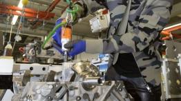 Mercedes A45 AMG (2013) - taśma produkcyjna