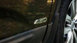 Kia Sorento II SUV 2.2 CRDi 197KM - galeria redakcyjna - emblemat boczny