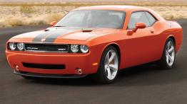 Dodge Challenger SRT8 - widok z przodu