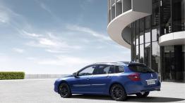 Renault Laguna po liftingu - lewy bok