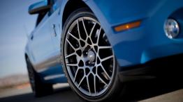 Ford Mustang Shelby GT500 Coupe 2013 - koło