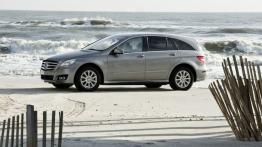 Mercedes klasy R 2011 - lewy bok