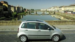 Fiat Idea - prawy bok