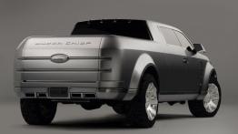 Ford Super Chief Concept - widok z tyłu