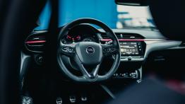 Nowy Opel Corsa GSi Line ma sportowy głośnik i trzy cylindry