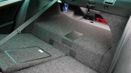 Volkswagen Jetta Hybrid - ekologicznie i ... szybko ?