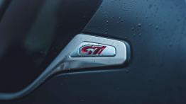 Peugeot 208 GTI - zabawa do rana