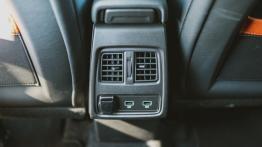 Renault Captur 1.3 TCe 130 KM - galeria redakcyjna - widok ogólny wn?trza