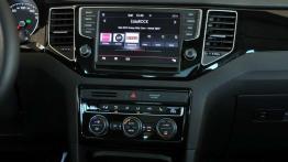 VW Golf Sportsvan ? galeria redakcyjna - konsola ?rodkowa