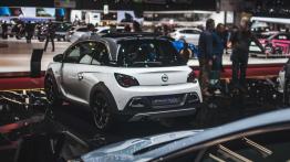 Geneva International Motor Show 2016 - auta seryjne (cz.2)