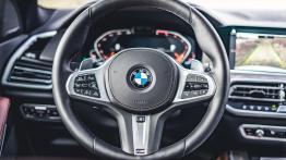 BMW X5 30d 265 KM - galeria redakcyjna - kierownica