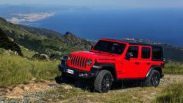  Jeep Wrangler Rubicon Unlimited (2018) - lewy bok