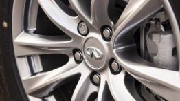 Infiniti Q70 Facelifting Hybrid (2015) - koło