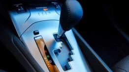 Toyota Avensis III Facelifting 2015 - galeria redakcyjna - dźwignia zmiany biegów