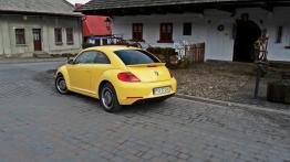 Volkswagen Beetle Hatchback 3d 1.4 TSI 160KM - galeria redakcyjna - widok z tyłu