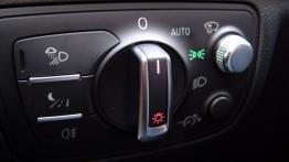 Audi A6 C7 Limousine - galeria redakcyjna - panel sterowania pod kierownicą