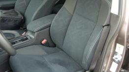 Honda Civic IX Tourer 1.8 i-VTEC - galeria redakcyjna - fotel kierowcy, widok z przodu