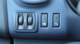 Opel Vivaro II 1.6 CDTI - galeria redakcyjna - panel sterowania pod kierownicą