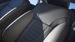Ford Fiesta VII Facelifting sedan - fotel kierowcy, widok z przodu