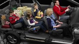 Chrysler Town&Country - widok ogólny wnętrza z przodu