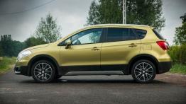 Suzuki SX4 S-cross 1.6 VVT - galeria redakcyjna (2) - lewy bok