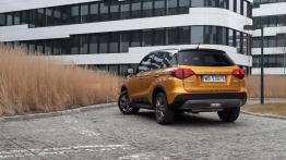 Suzuki Vitara 1.0 Boosterjet 111 KM - galeria redakcyjna (2) - widok z tyłu