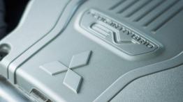 Mitsubishi Outlander III PHEV - galeria redakcyjna (2) - silnik