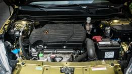Suzuki SX4 S-cross 1.6 VVT - galeria redakcyjna (2) - maska otwarta