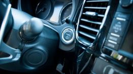 Mitsubishi Outlander III PHEV - galeria redakcyjna (2) - przycisk do uruchamiania silnika