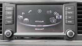 Seat Leon III X-Perience 2.0 TDI - galeria redakcyjna 2 - ekran systemu multimedialnego