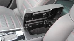 Peugeot 508 SW Facelifting - galeria redakcyjna (2) - podłokietnik przedni