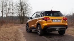 Suzuki Vitara 1.0 Boosterjet 111 KM - galeria redakcyjna (2) - widok z tyłu