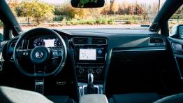 Volkswagen Golf R - galeria redakcyjna (2) - pełny panel przedni