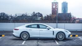 Porsche Panamera GTS - 911 dla rodziny