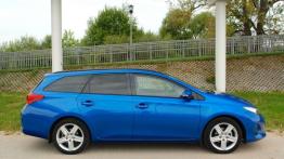 Toyota Auris 1.6 Valvematic - wyczekiwana przez rynek