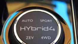 Premium we francuskim wydaniu - Peugeot 508 RXH